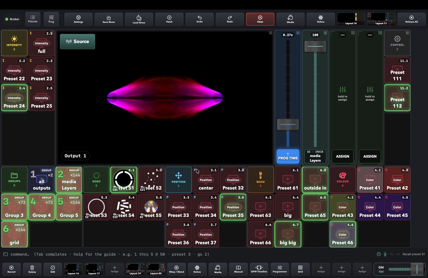 Phantos Command mid-show: a magenta beam in the output preview, drawn live from the DMX the console is sending; preset tiles for intensity, position, colour, beam and gobo; groups; executors; programmer time; the command line